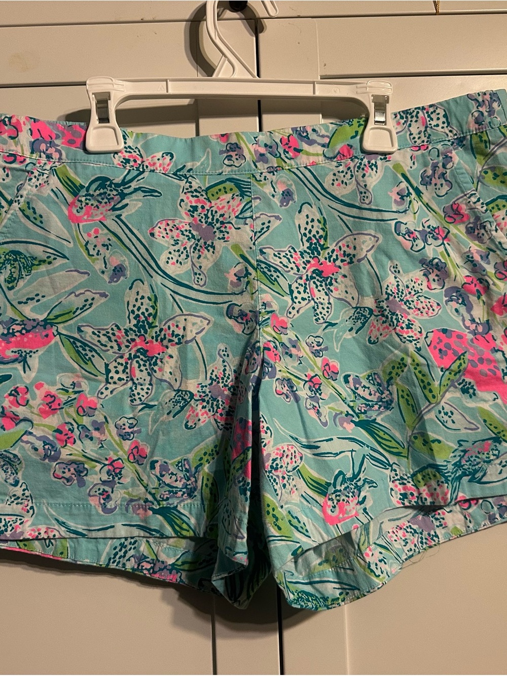 Lilly Pulitzer Ocean View Pull-On Board Shorts - Size L